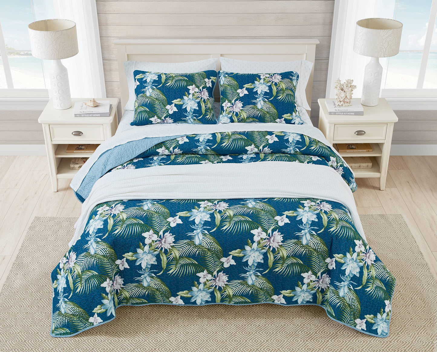 Tommy Bahama - Queen Quilt Set, Reversible Cotton Bedding with Matching Shams, Breathable Bedding Set for All Seasons (Southern Breeze Dark Blue, Queen)