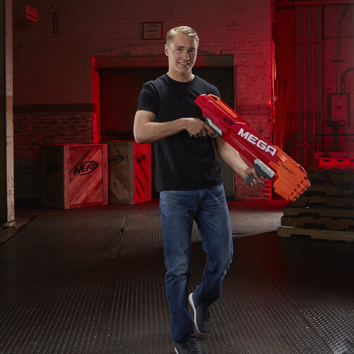 Nerf Mega Twinshock Figure