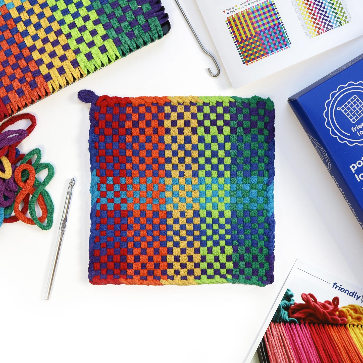 Harrisville Designs 10" Potholder (PRO Size) Loom Kit, Makes 2 Potholders