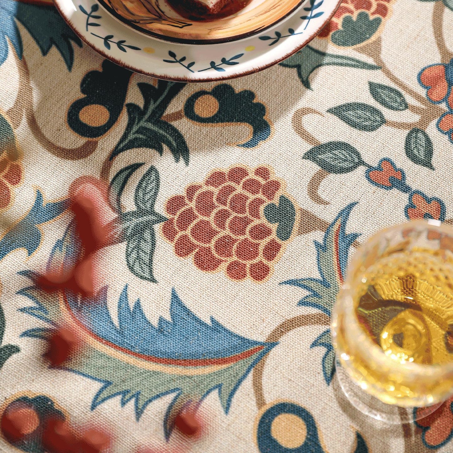 patdrea French Linen Pattern Tablecloth Soft Durable Floral Table Cloth Designer Kitchen Dining Tablecloth for Rectangular Tables for Parties Christmas 55"x 79"