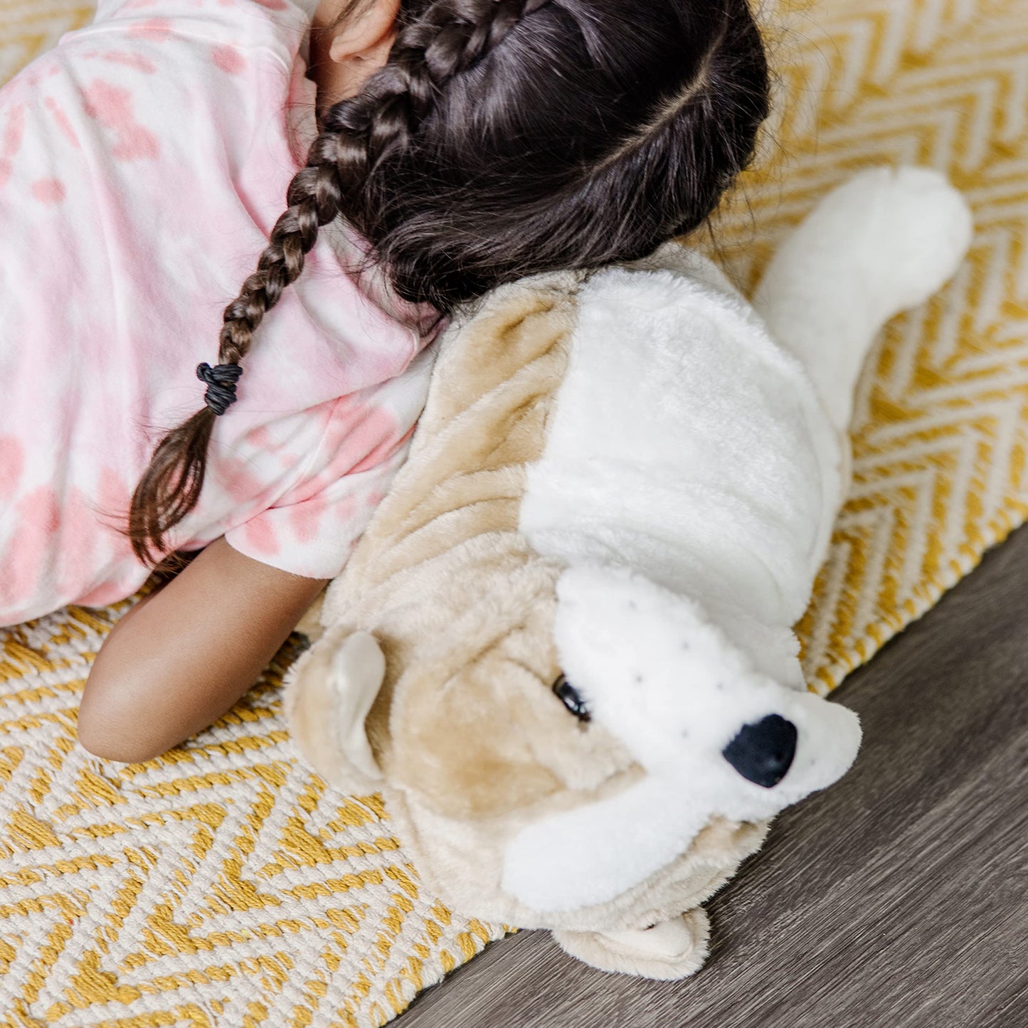 Melissa & Doug Giant English Bulldog - Lifelike Stuffed Animal (Nearly 2 feet Tall)