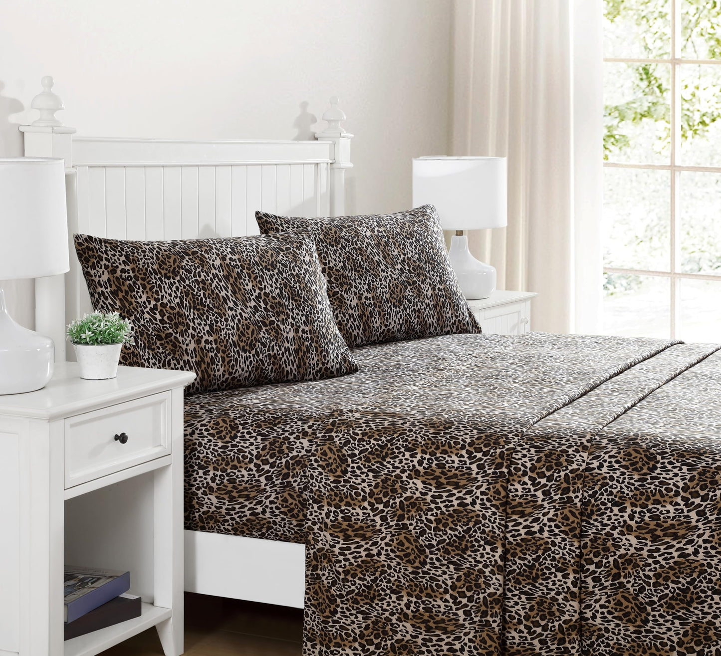 Beatrice Home Fashions Printed Microfiber Sheet Set, Soft Comfortable Easy Care, Includes 1 Fitted Sheet with 12" Deep Pockets, 1 Flat Sheet, Pillowcase, King, Zara Leopard