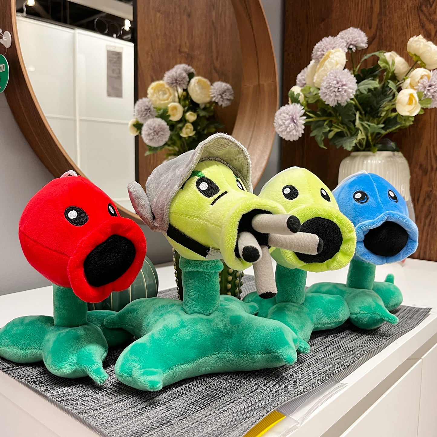 Dyharnsty 4Pcs Plants vs Zombies Plush Toys Peashooter Soft Figure Doll, Plants vs Zombies Toys PVZ Plush Plants 1 2 Set