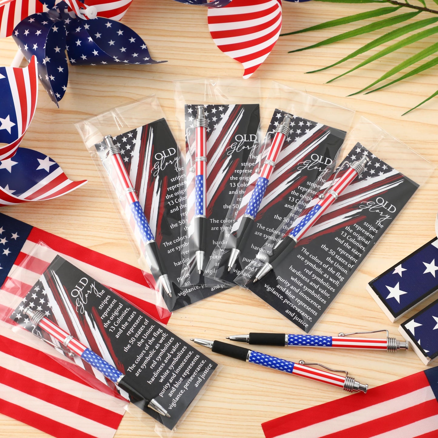 Motiskyy 100 Sets Patriotic 4th of July Gifts American Flag Ballpoint Pens Bulk Independence Day USA Pen with Bookmarks 250th Anniversary Party Favors for Home Office Veterans Souvenirs Supplies