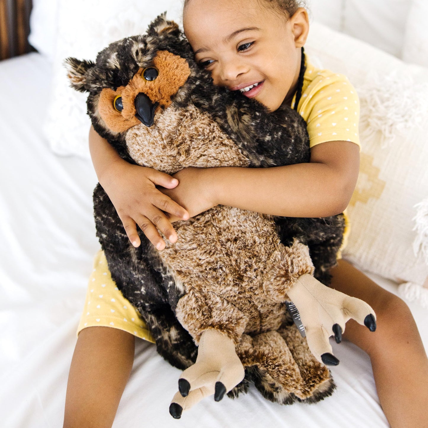 Melissa & Doug Giant Owl - Lifelike Stuffed Animal (17 inches Tall)