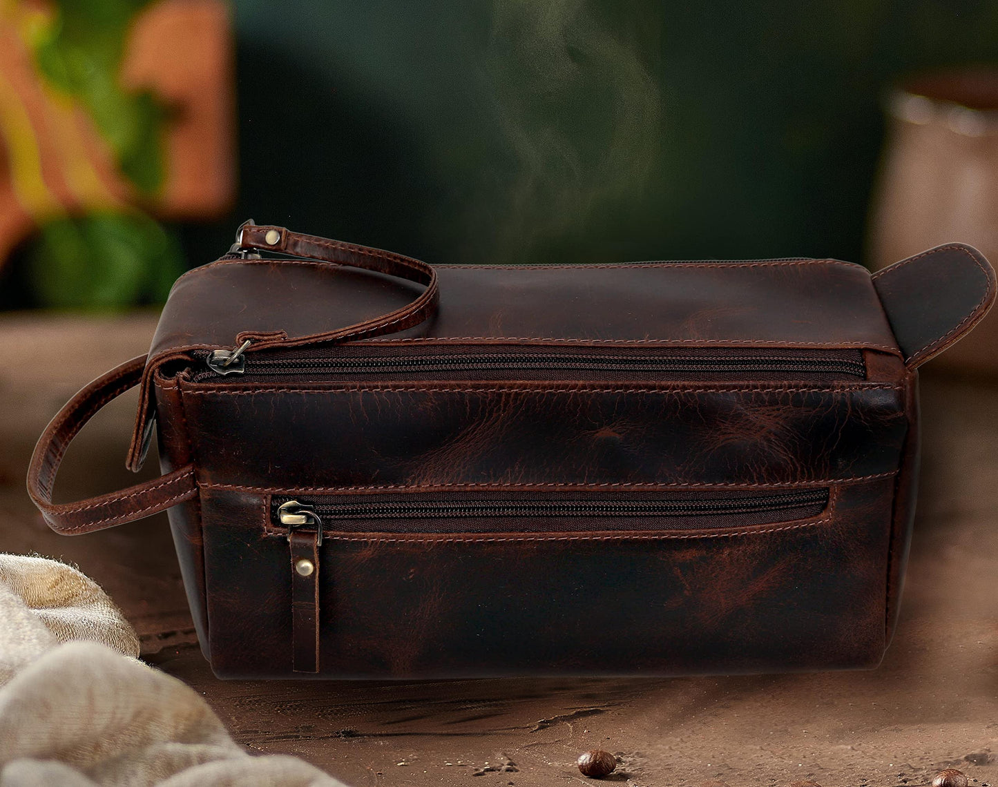 18" Leather Messenger Laptop Bag With Buffalo Toiletry Dopp Kit