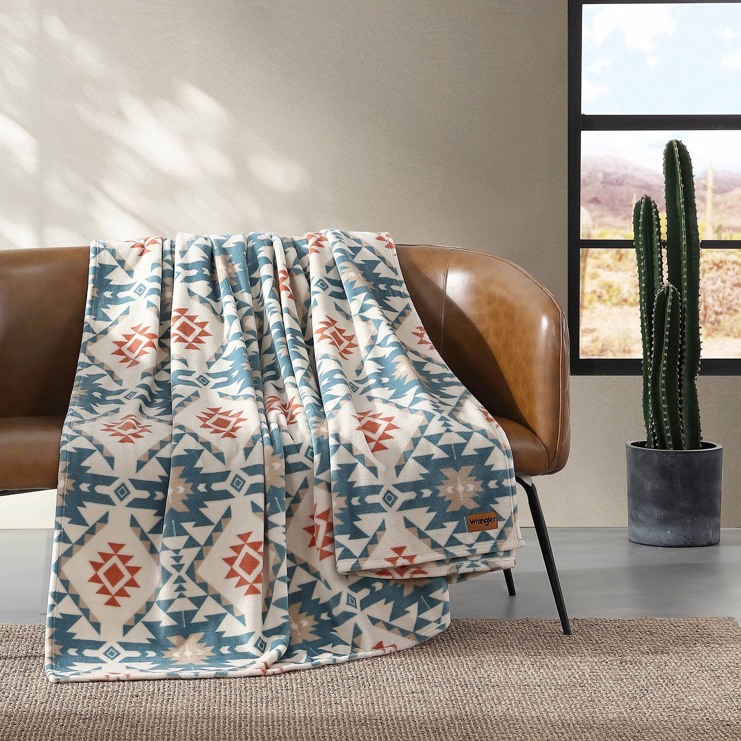 Wrangler - King Size Blanket, Super Soft & Reversible Plush Fleece Bedding, Throw Blanket for Couch or Bed (Dakota Blue)