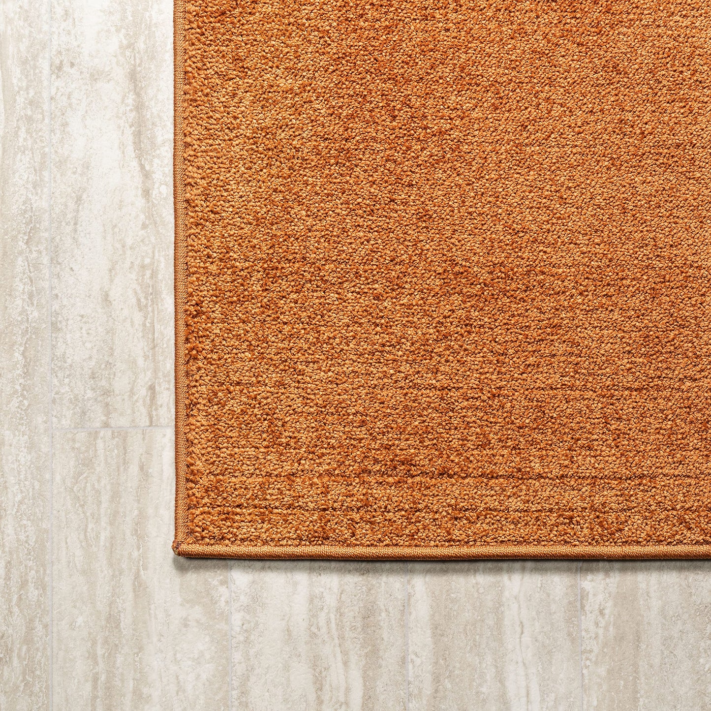 JONATHAN Y Haze Solid Low-Pile Orange Indoor Area Rug 4x6, Coastal,Bohemian,Minimalist,Classic, Easy-Cleaning for Living Room,Bedroom,Kitchen,Pet Friendly,Non-Shedding (SEU100M-4)