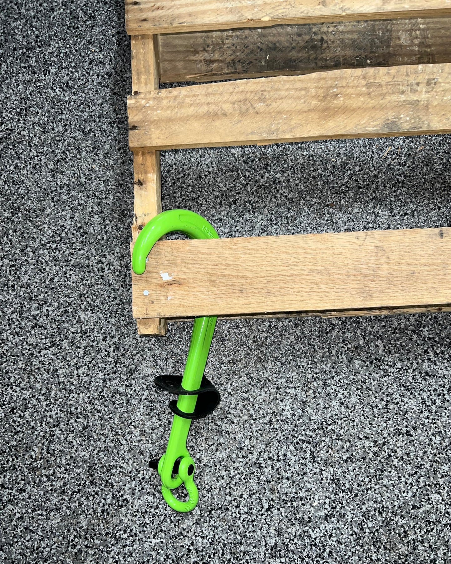 Keyfit Tools Quick Rig Pallet Puller Hook & Shackle Heavy Duty Forged 2 Ton 4000 Lbs WLL Mover Grabber Material Handling Warehouse