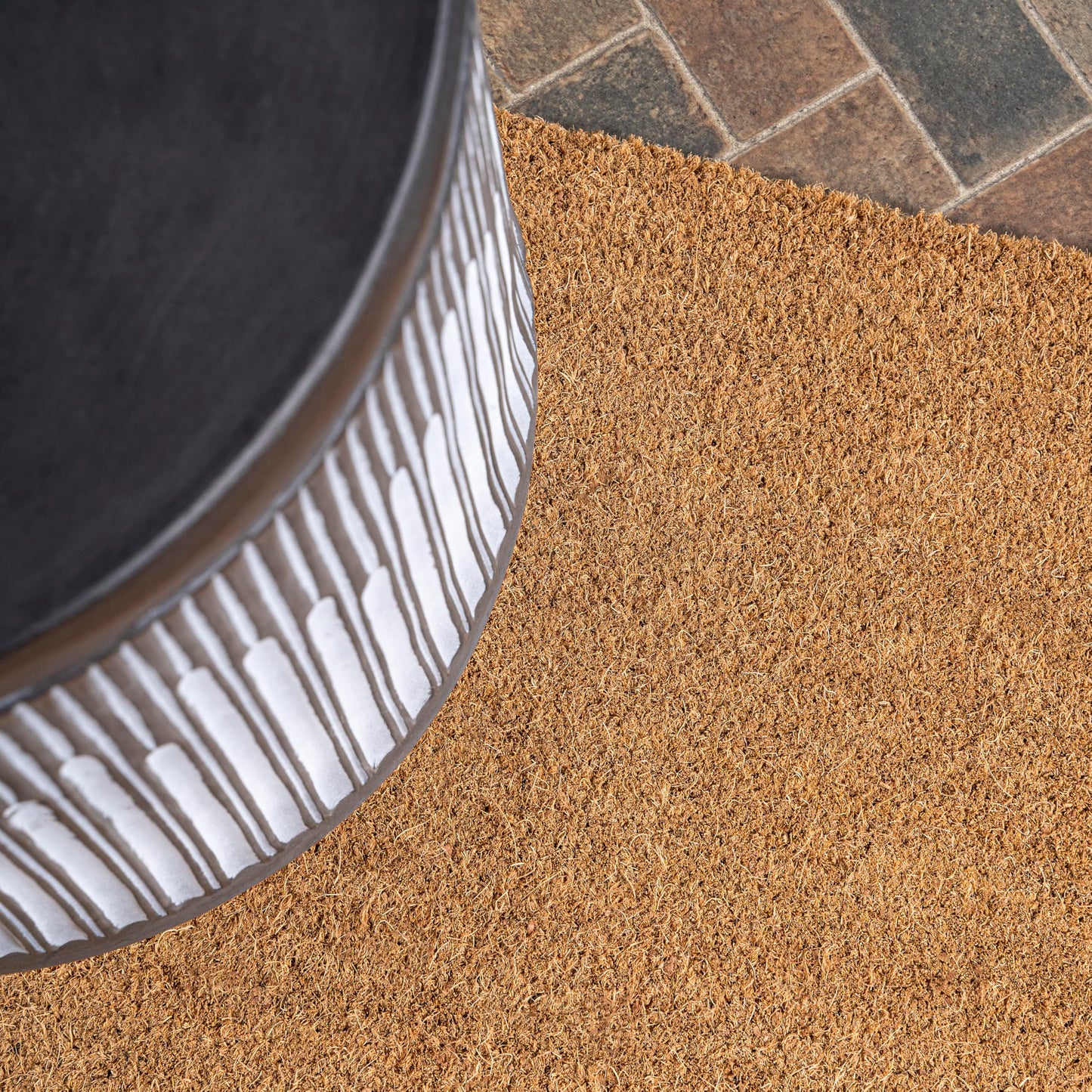 JONATHAN Y CHG100A-24 Peater Classic Casual Commerical Natural Coir Light Brown 2 ft. x 4 ft. Doormat for Entrance, Front Door, Entryway